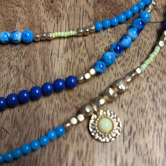 Chicos three layered beaded necklace - Picture 3 of 4